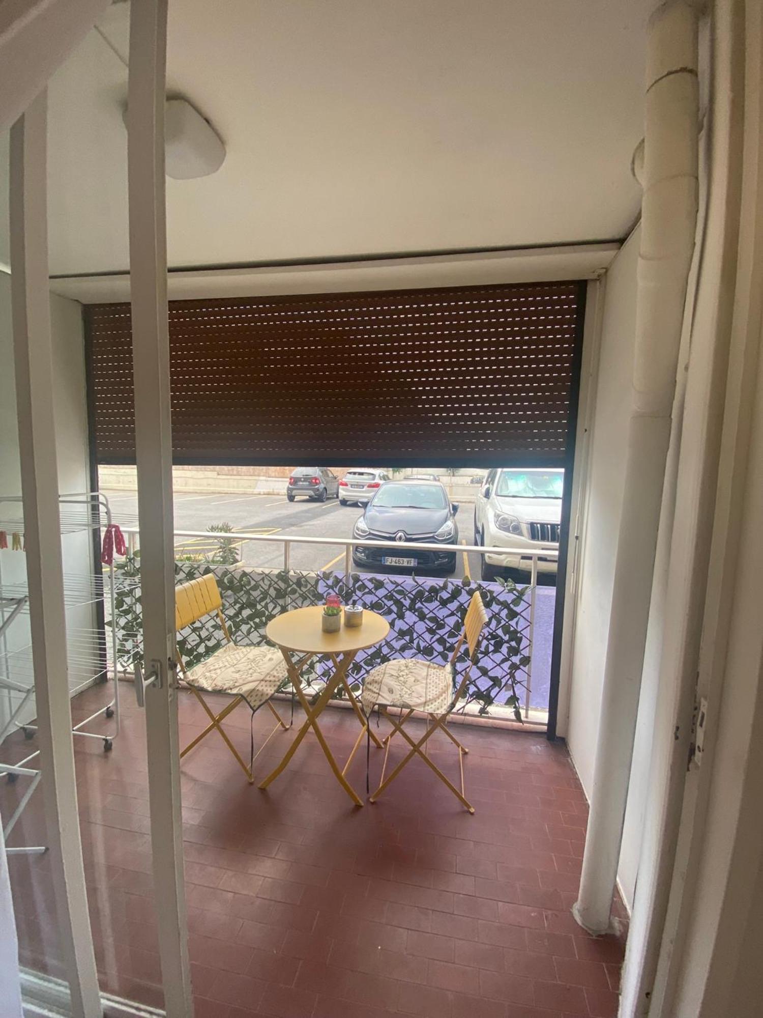 Joli Studio Neuf Av Terrasse A 50 M De La Mer Et Gare Roquebrune-Cap-Martin Exteriér fotografie